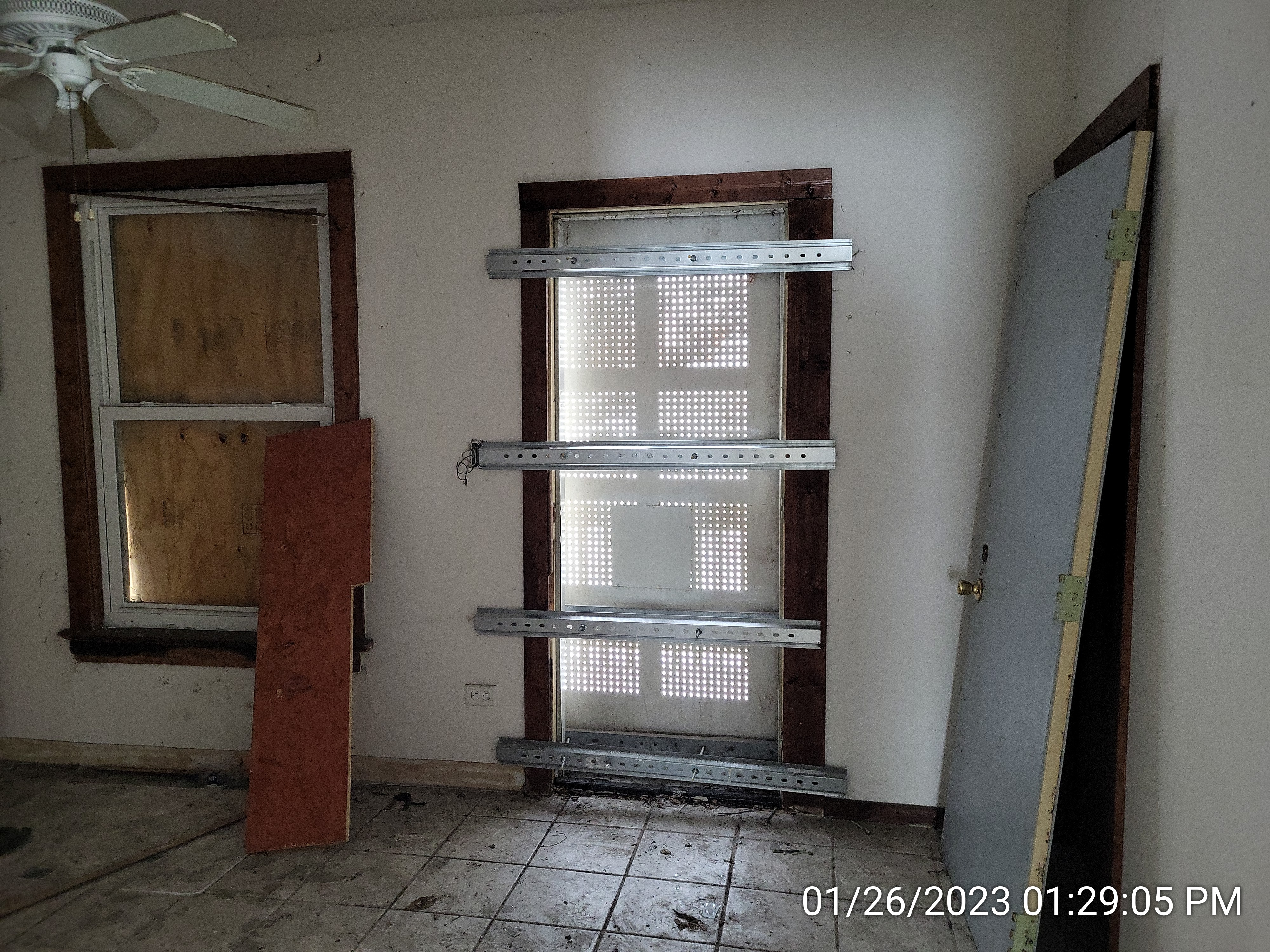 9301 S Lasalle St photo