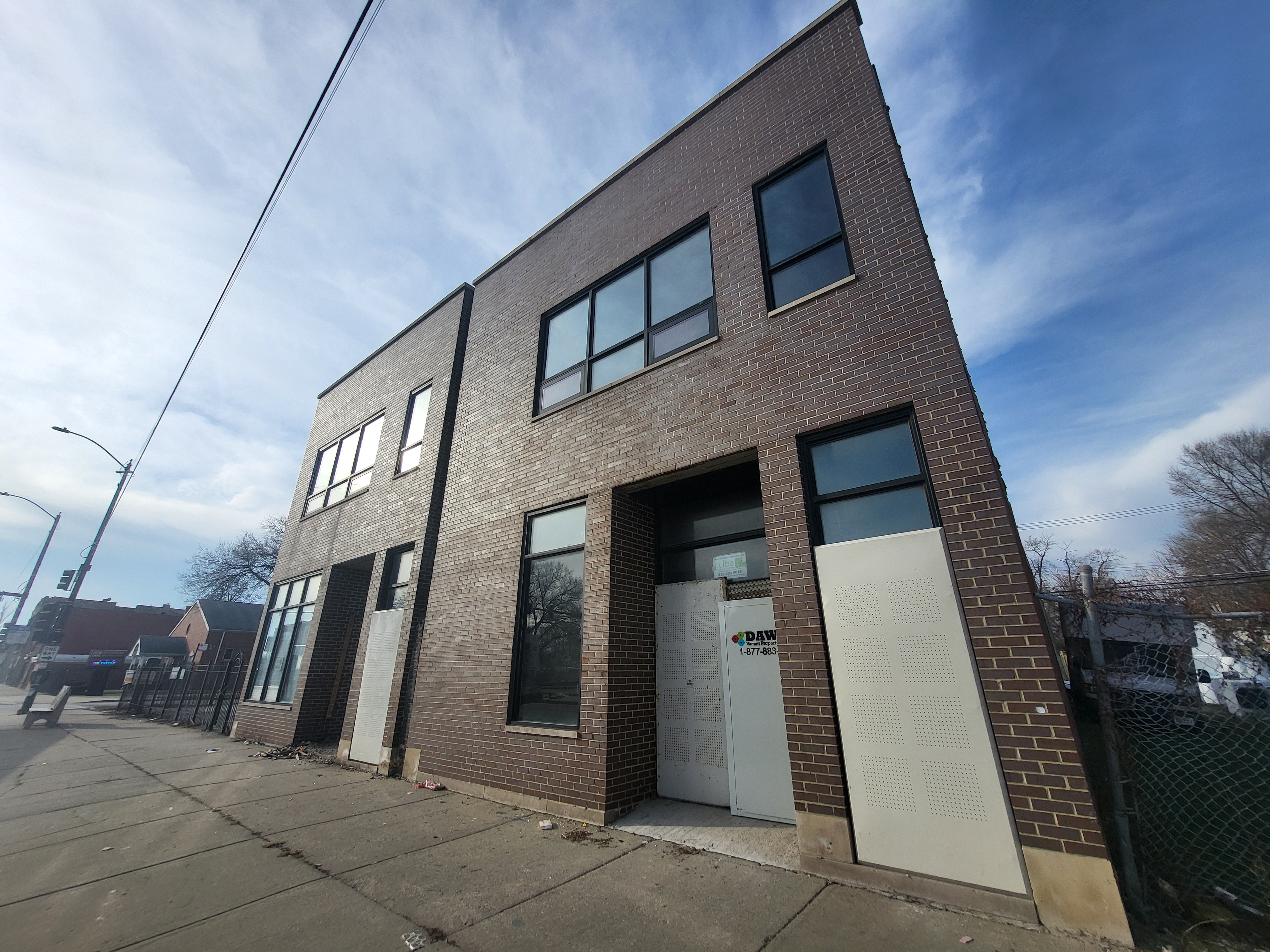 6452 S ASHLAND AVE
