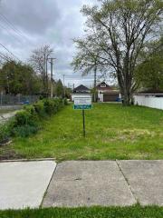 9242 S CLYDE AVE, Chicago, IL