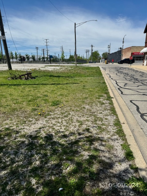 1520 N Maywood Dr photo