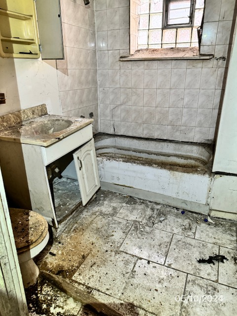 320 N Lamon Ave photo