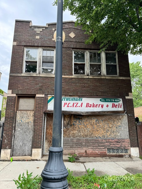 2614 W 69TH ST