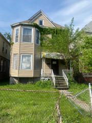7212 S SOUTH CHICAGO AVE