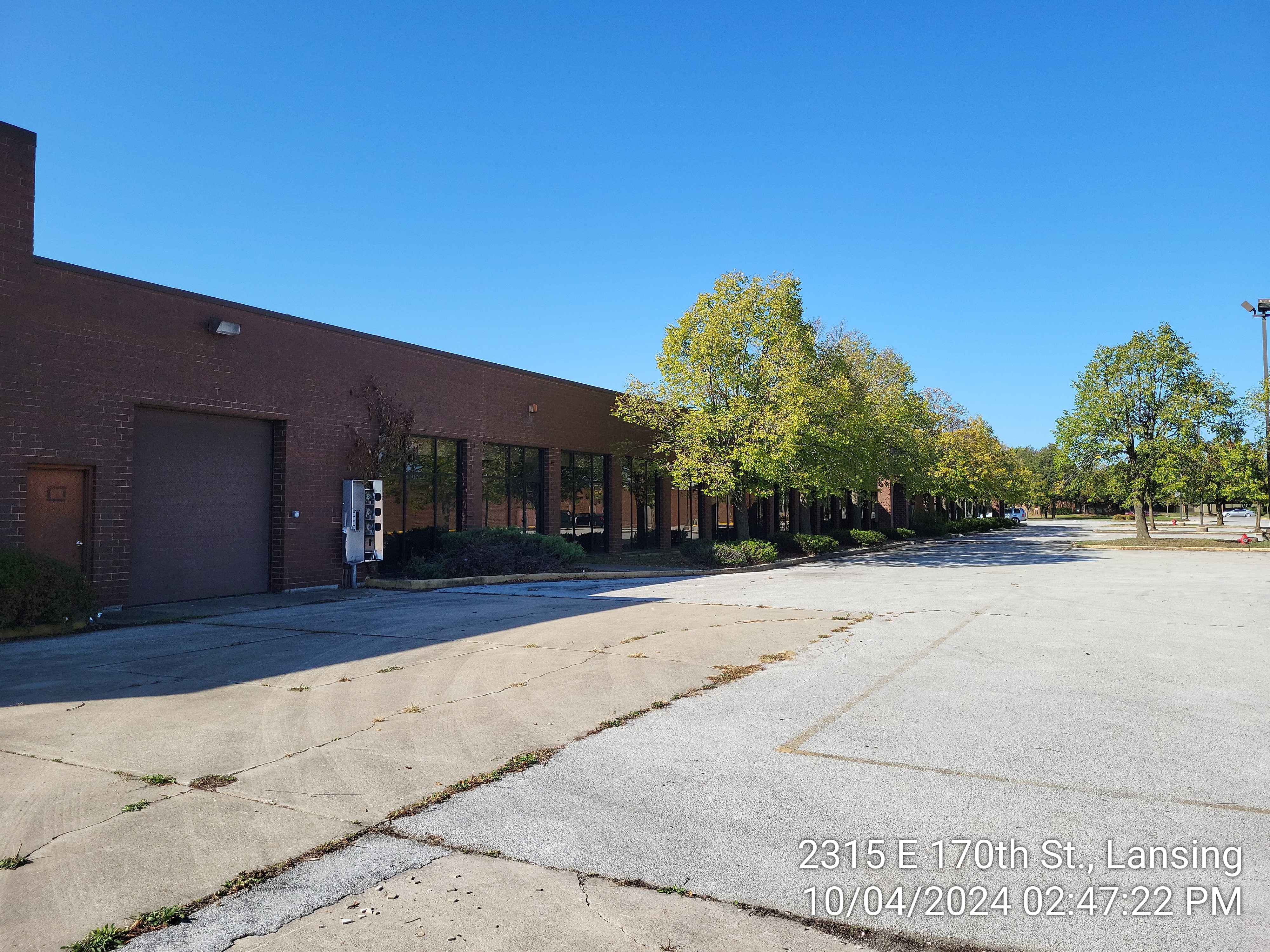 2315 E 170th St photo