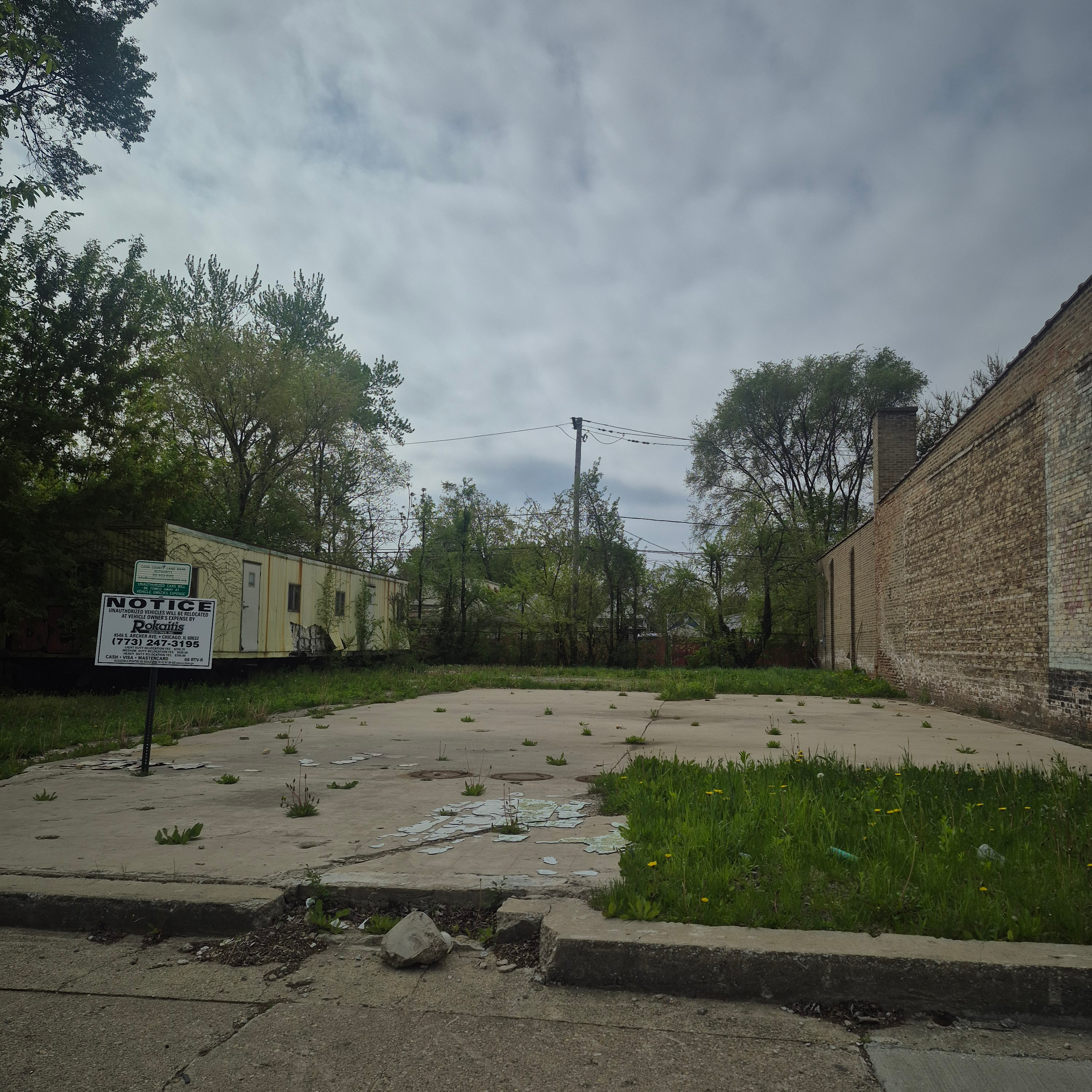 525 W 103RD ST