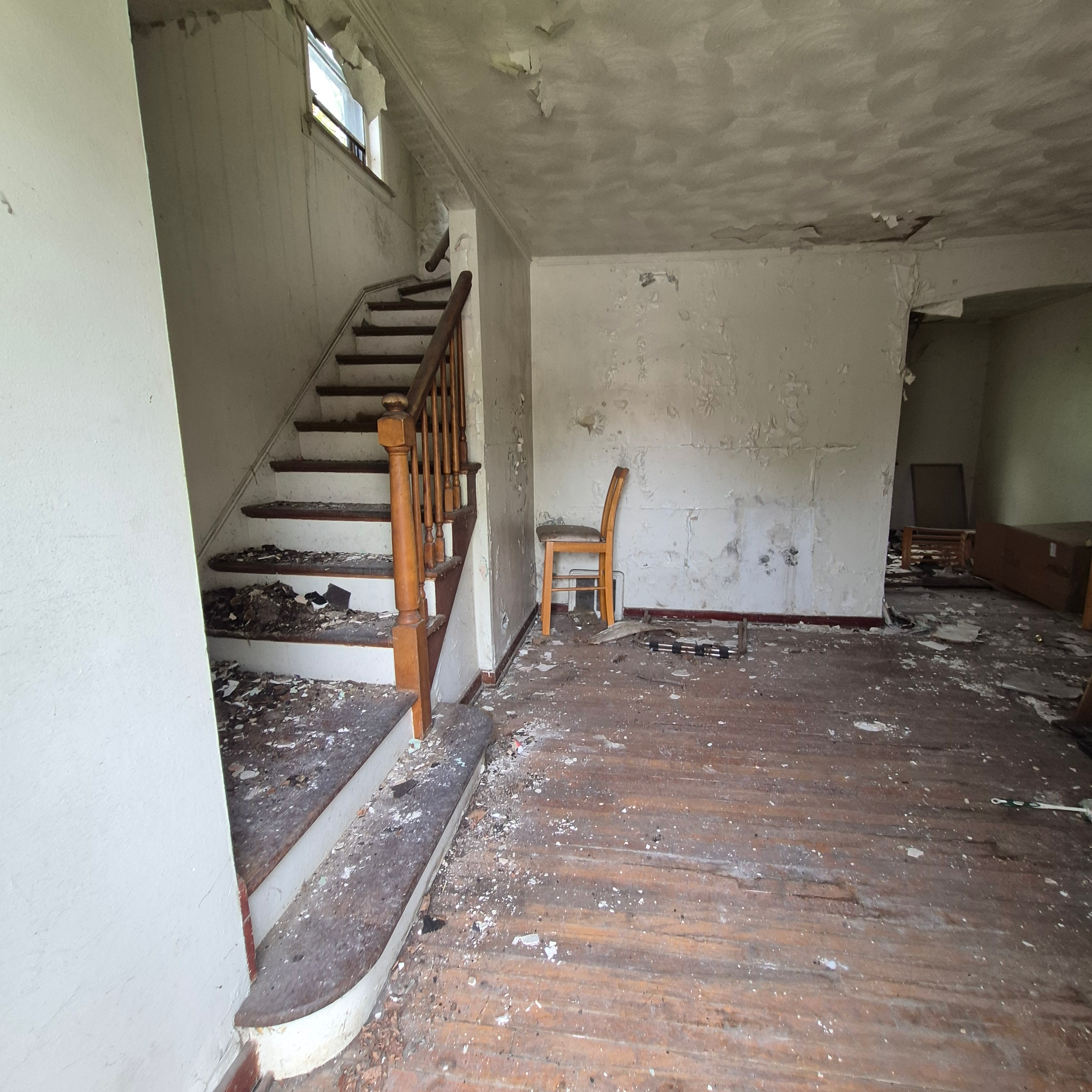 9801 S Clyde Ave photo