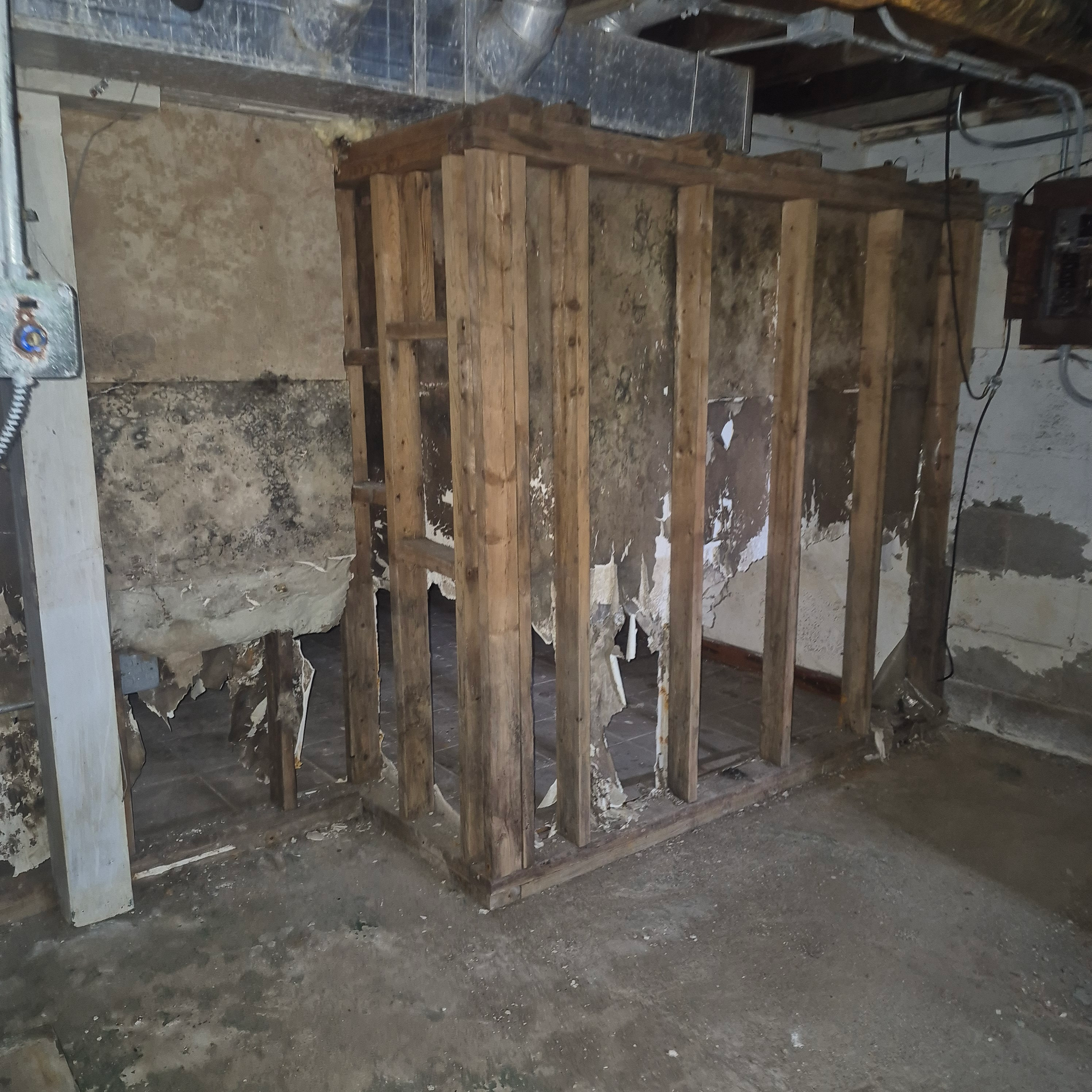 14768 Lincoln Ave photo