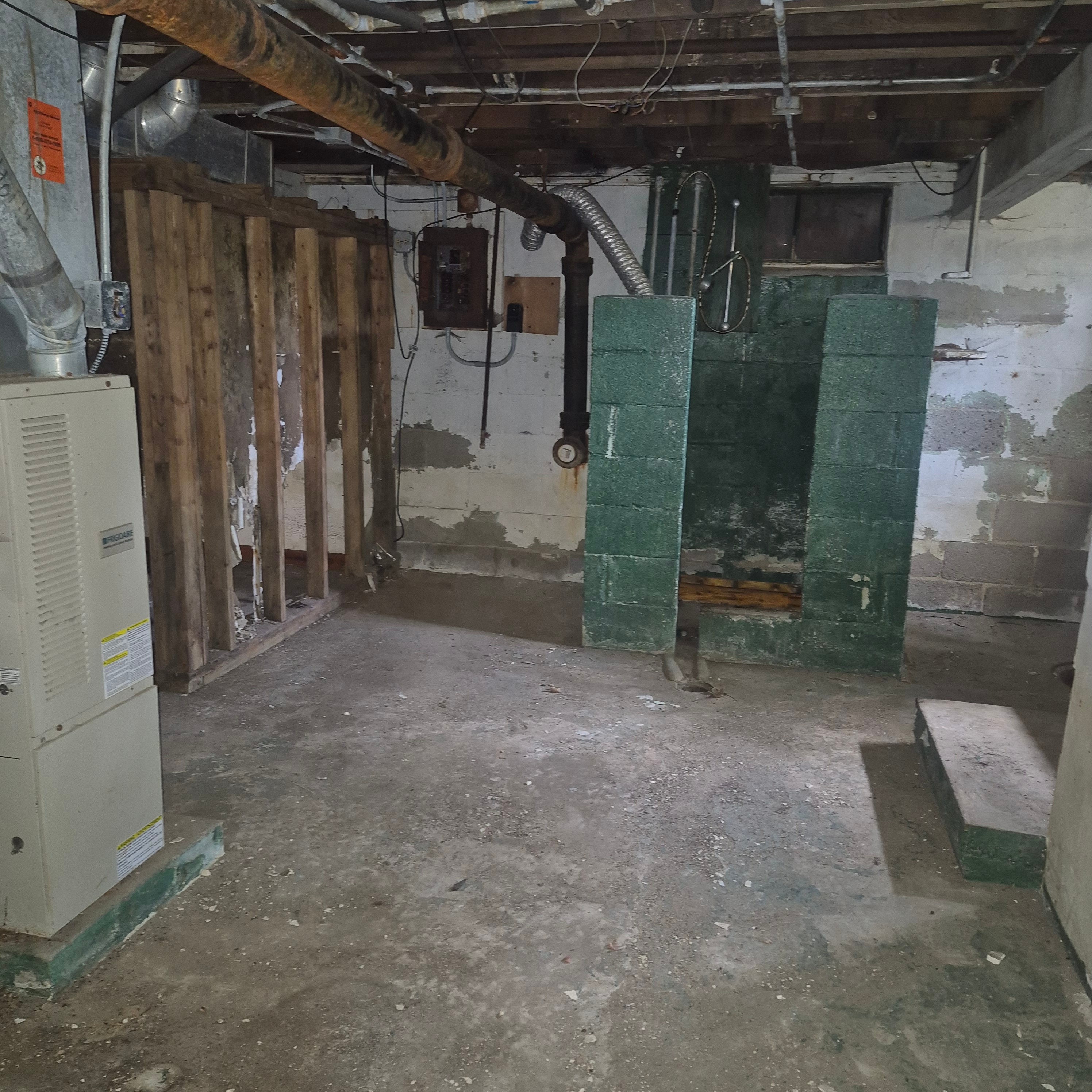 14768 Lincoln Ave photo