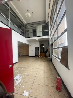 1000 St Charles Rd photo