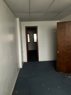 6141 W Cermak Rd photo