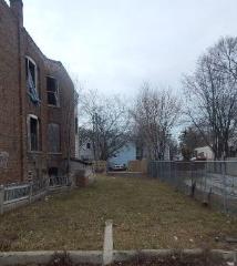 7017 S DAMEN AVE, Chicago, IL