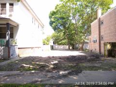 8415 S KINGSTON AVE, Chicago, IL